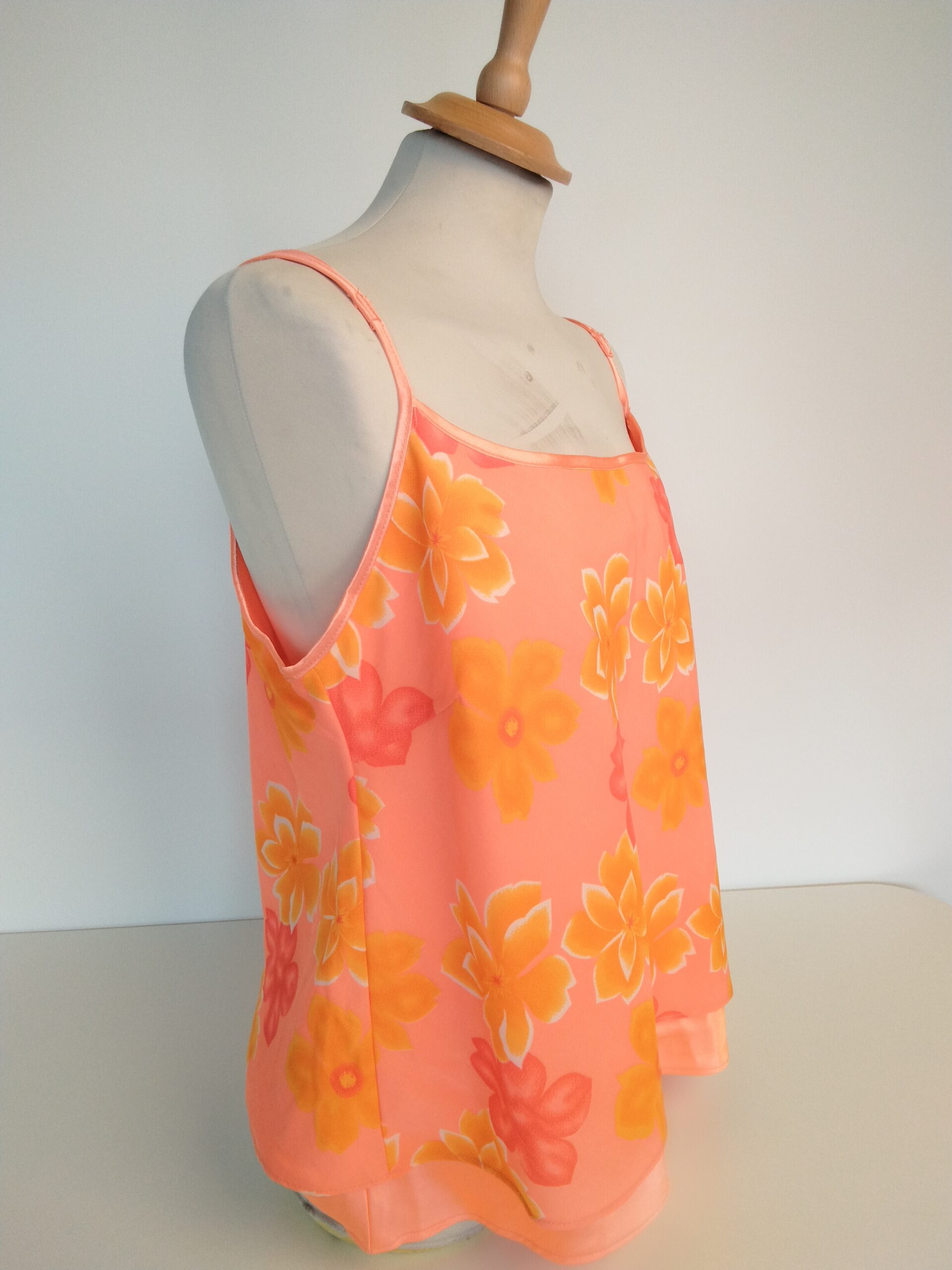 Blouse fines bretelles imprimé fleurs / taille L - Image 2