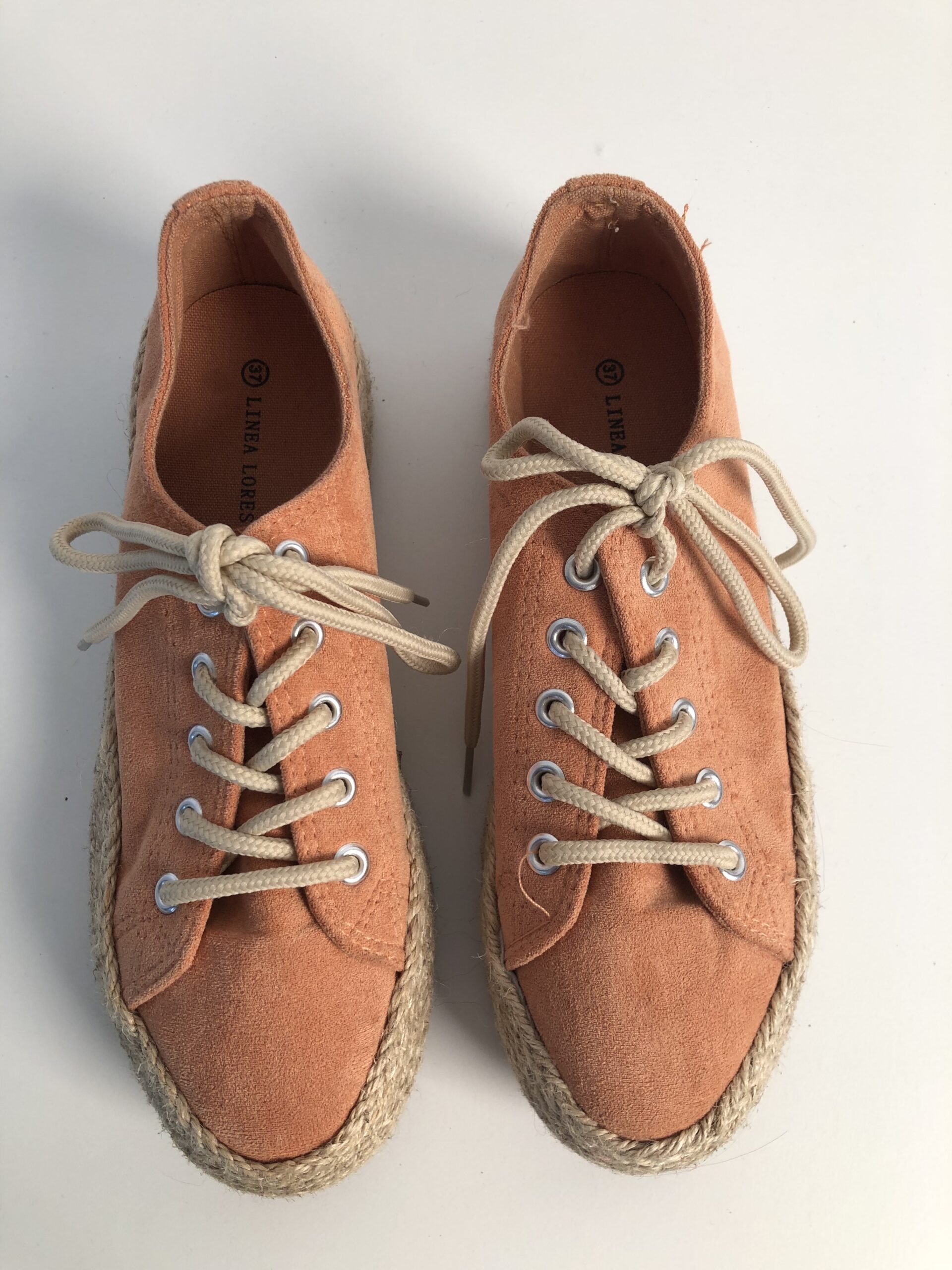 Chaussures plates /taille 37