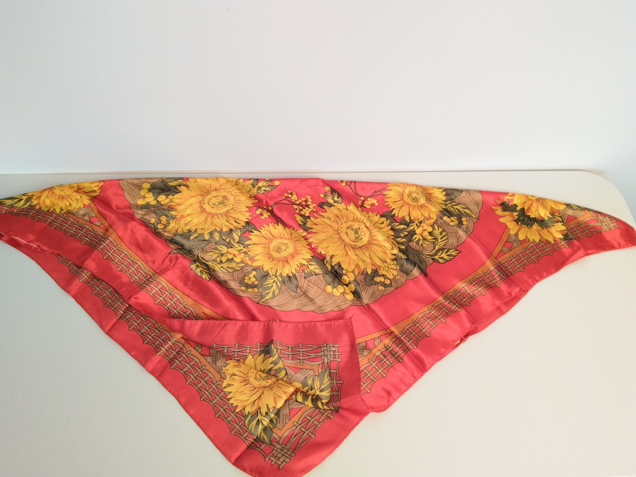 Foulard imprimé fleurs