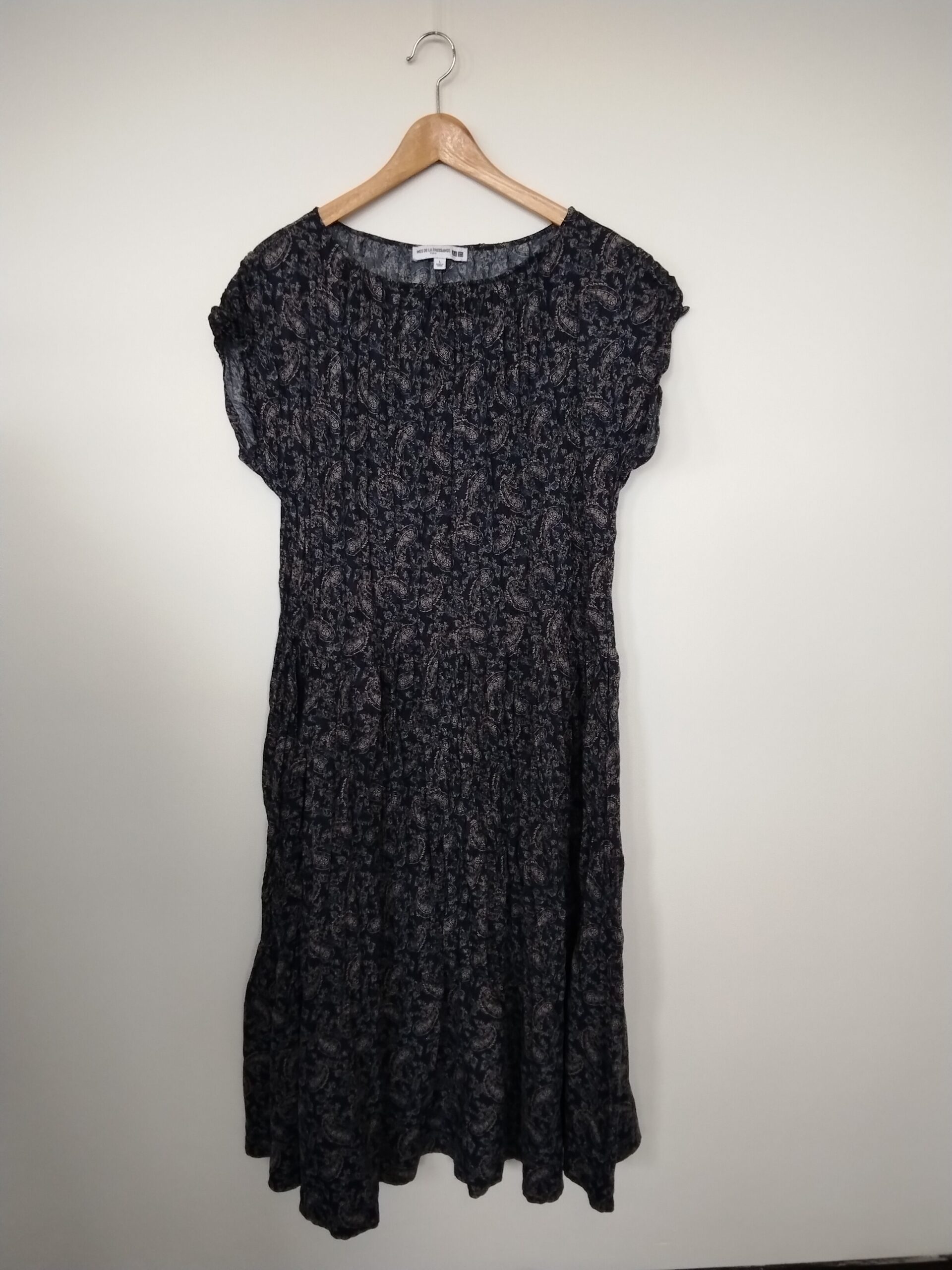 Robe Uniqlo à manches courtes / taille L