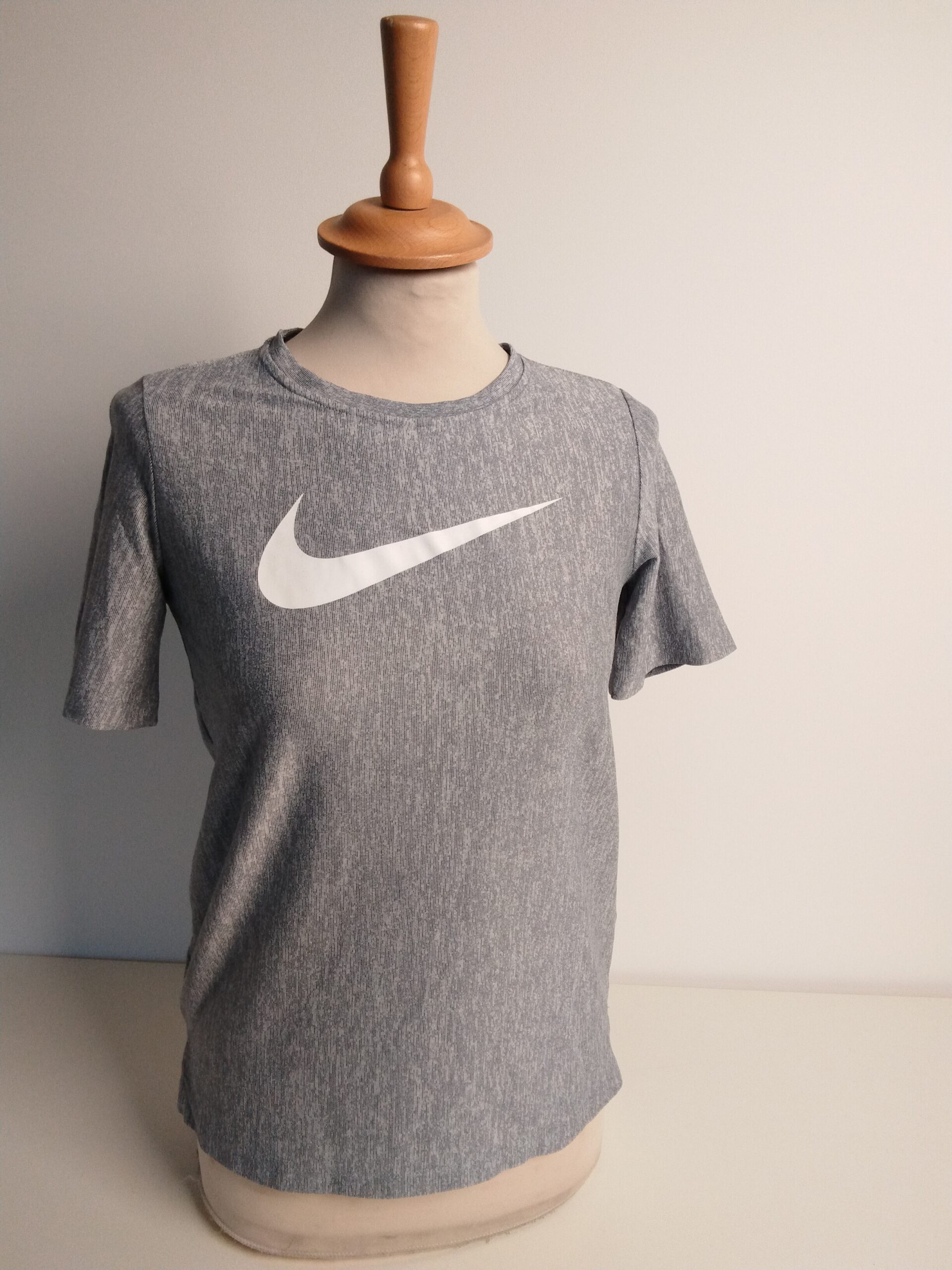 T-shirt manches courtes effet technique / taille S